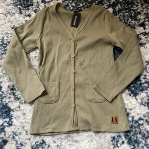 💚💚 nwt beau hudson